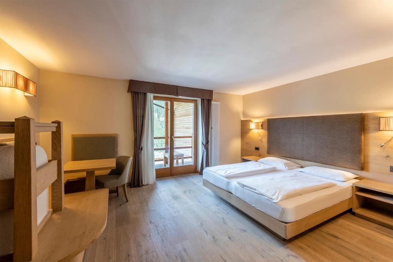 Design & Suite Hotel Ciarnadoi Vigo di Fassa Exterior photo